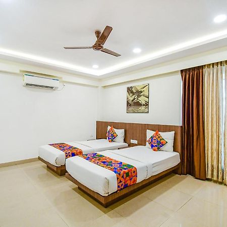 Fabhotel Kzar Select - 2Km From Park Street Calcutta  Esterno foto
