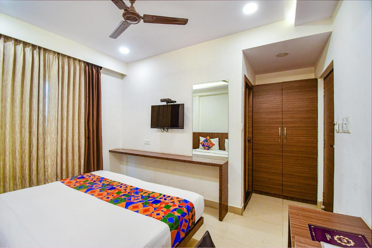 Fabhotel Kzar Select - 2Km From Park Street Calcutta  Esterno foto
