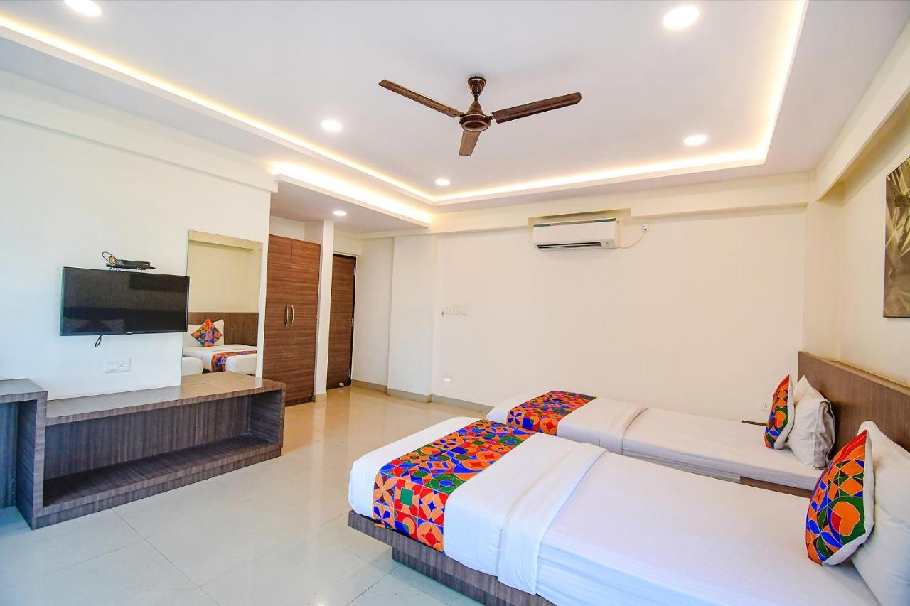 Fabhotel Kzar Select - 2Km From Park Street Calcutta  Esterno foto